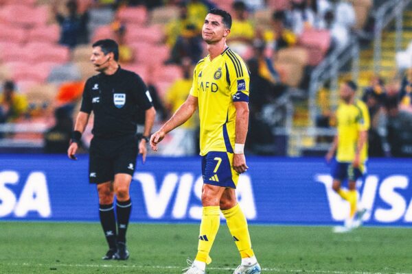 موسم آخر بدون ألقاب لرونالدو؟ النصر يصاب بصدمة في نصف نهائي دوري أبطال آسيا