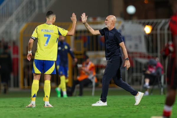 النصر على وشك اتخاذ قرار بفصل المدرب السابق لميلان بيولي
